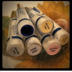 LipSense gold glitter gloss